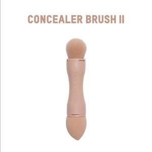 kkw beauty Makeup - KKW Concealer Brush II kkw beauty Makeup - KKW Concealer Brush II